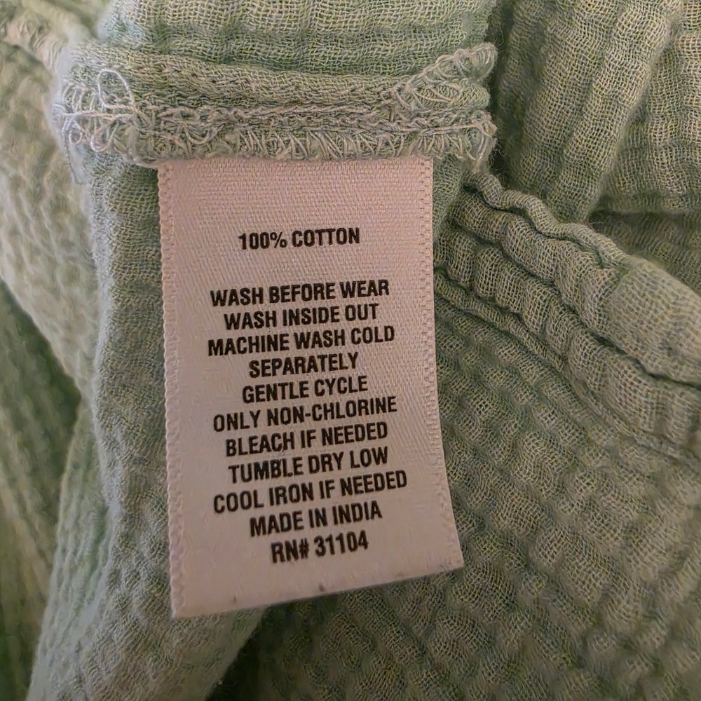 Wonderly 100% Cotton Sage Green Muslin Vneck High Low Blouse Size Medium GC - Picture 7 of 7